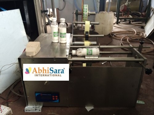 Semi-Automatic Sticker Labelling Machine