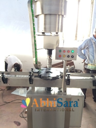 Single Head Automatic Screw Capping Machine